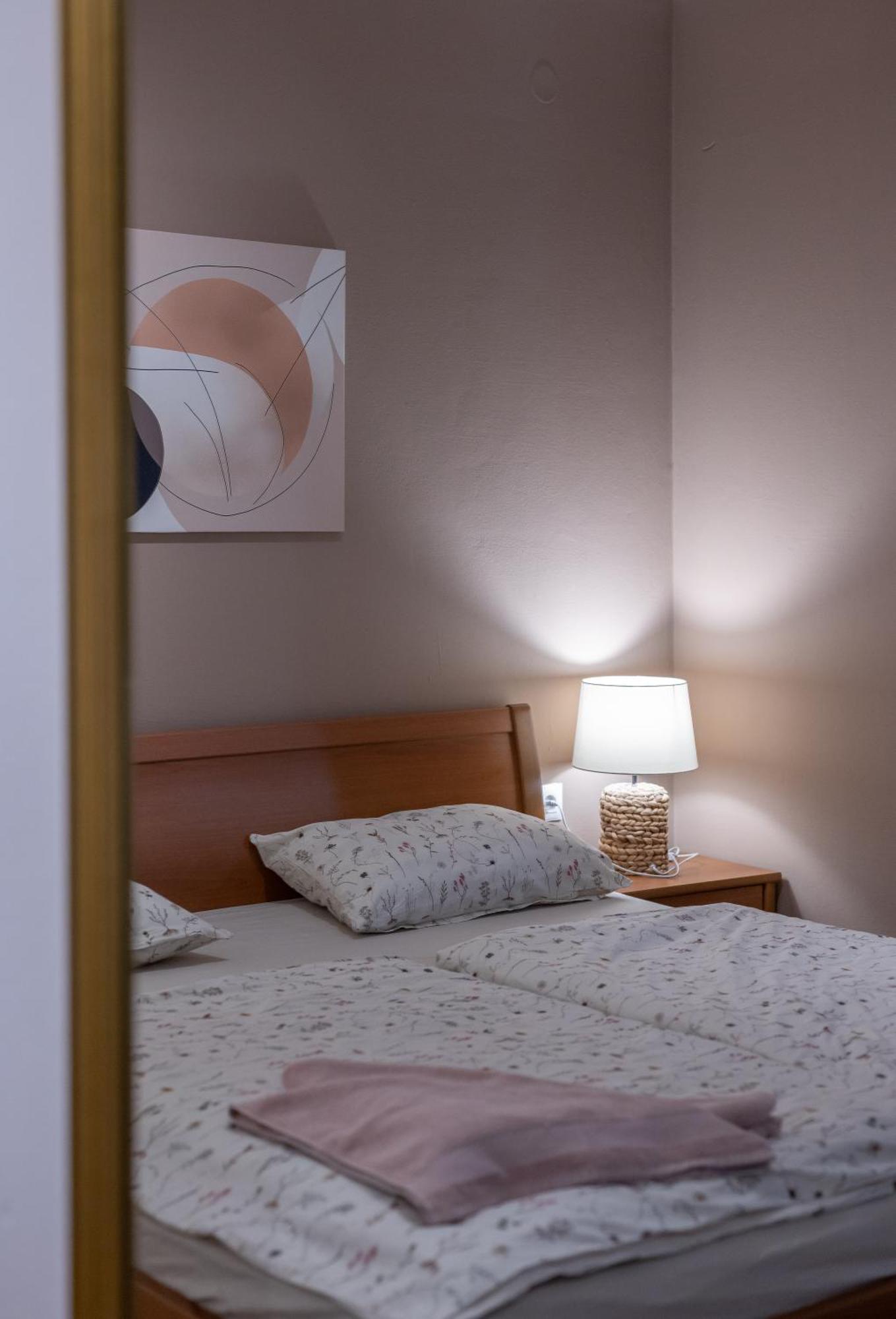 Apartman Rose-2025 Renovated Garden View Porec Esterno foto